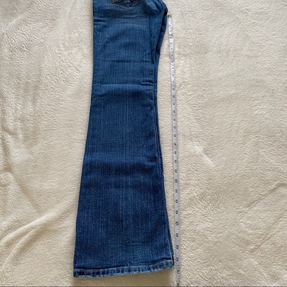 Levi’s Curvy Cut Jeans/ Pants Size: 1M - Picture 12 of 13